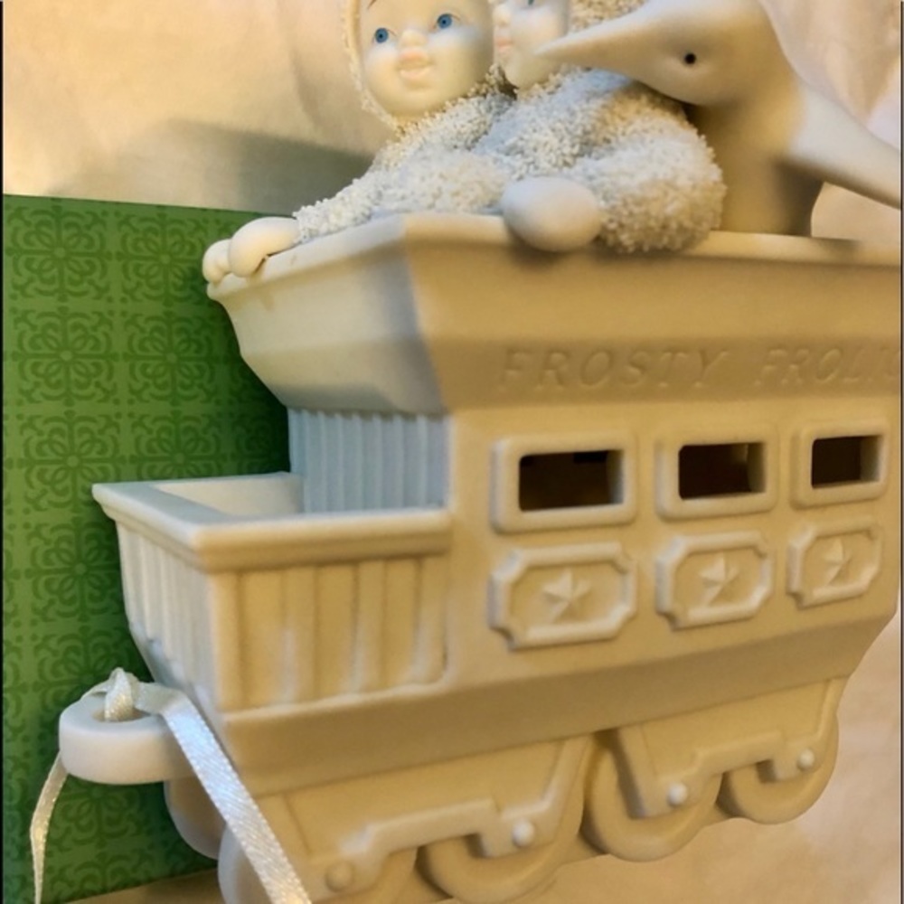 Snowbabies Frosty Frolic Train